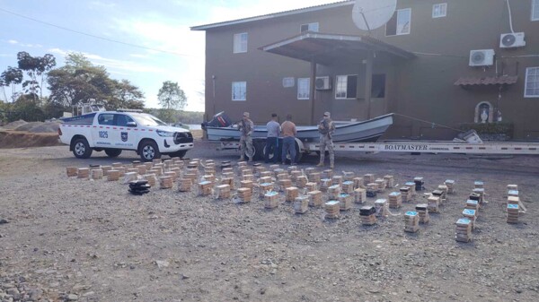 Panama Navy Seizes Over Half a Ton of Drugs