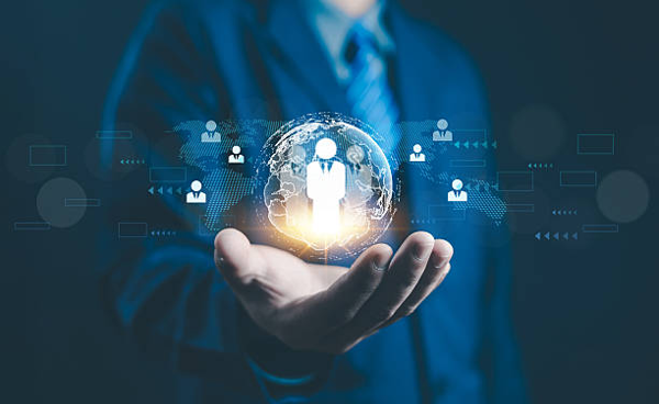 How Employer of Record Services Simplify Global Hiring