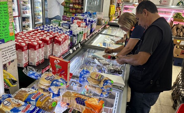 Acodeco Seizes Over 174,000 Expired Products in Panama