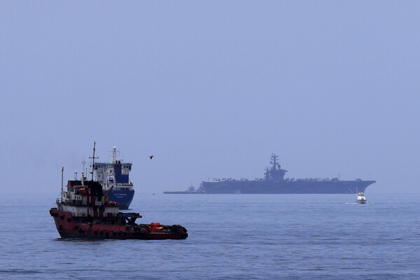 “尼米兹”号航母抵达巴拿马参加“南方海洋2026”演习