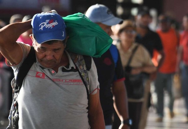 巴拿马新总统与政治挑战