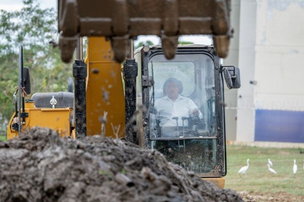 Panama's Ministry of Public Works Recovers Hydraulic Capacity of La Gallinaza Stream