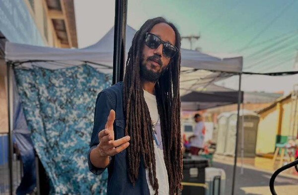 塔蒂亚娜项目：巴拿马DJ为手术筹集资金