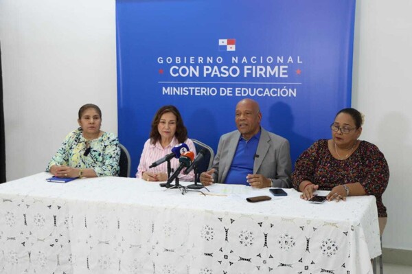 Panama's Ministry Announces Teacher Training