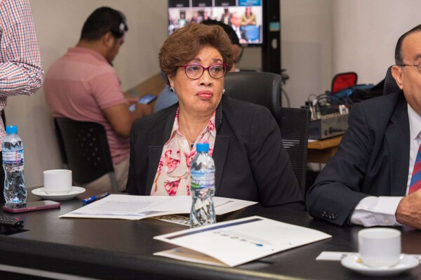 Delays in University Program Approvals in Panama
