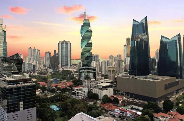 Рост экономики Панамы замедлился, но остается на высоком уровне