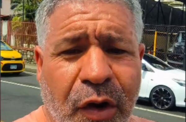 耶稣·阿莱曼在体育联赛开幕式上被谋杀