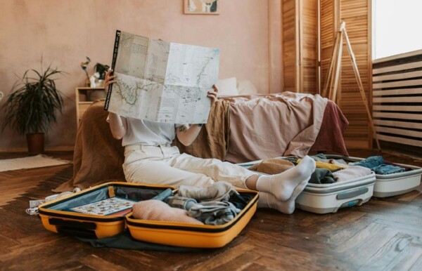 Compact Lifestyle Gadgets That Fit in Any Bag