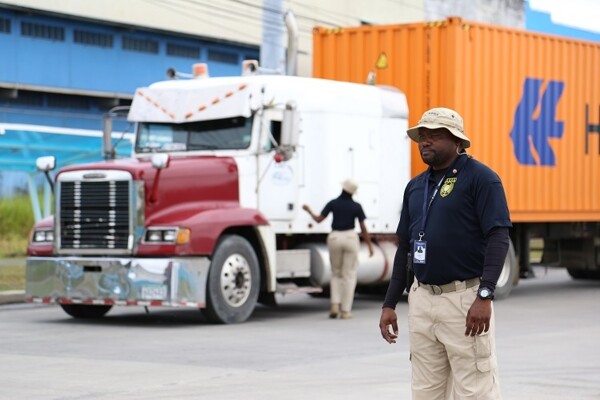 科隆自由贸易区实施新的海关规定