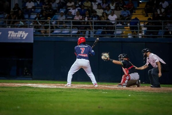 Veraguas Aims to Extend Winning Streak in National Baseball Championship