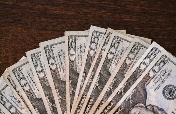 High Demand for Public Debt in Panama