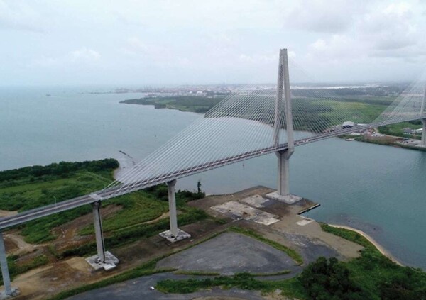 巴拿马运河发行4.5亿美元债券