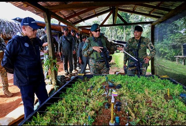 Minister Ábrego visits border zone with Colombia