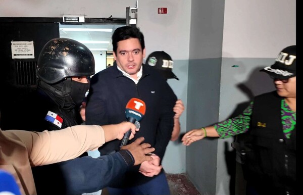 前巴拿马副总统输掉官司