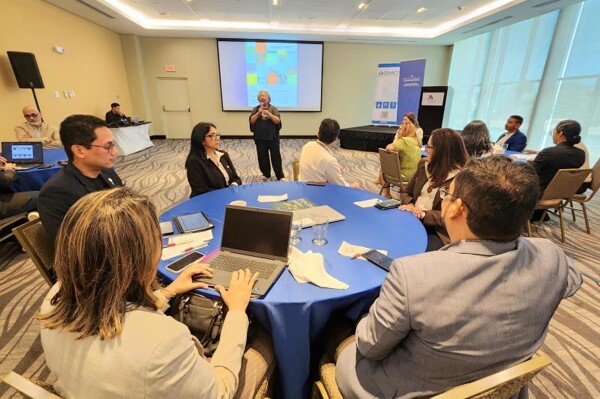 巴拿马推动科学对话建设可持续城市