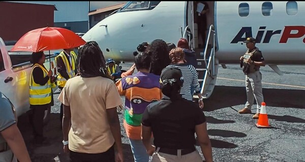 巴拿马驱逐50多名哥伦比亚人