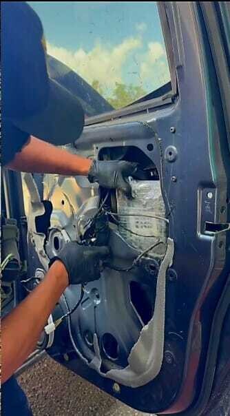 Panamanian Border Seizes 48kg of Cocaine from Two Pickups