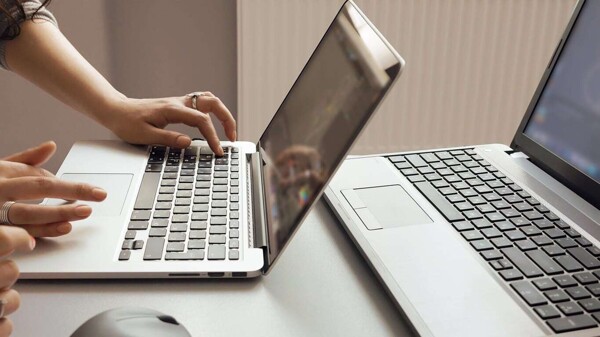 数千万美元打水漂：技术未能改善巴拿马的教育