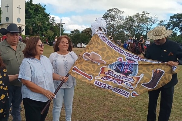 Indian Ambassador Guest of Honor at Santa Fe Fair