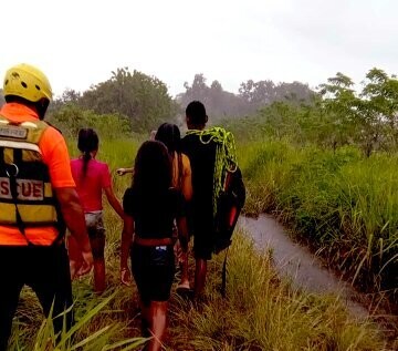 Quick rescue prevents tragedy in Las Garzas river