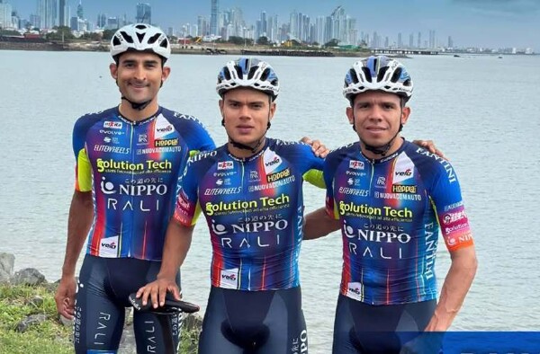 Panamanian Cyclists Compete in Giro di Sardegna