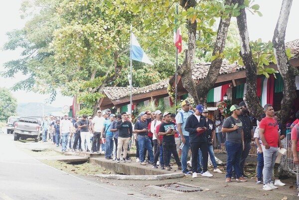 Более 3 тысяч человек ищут работу в Ла-Пинтаде