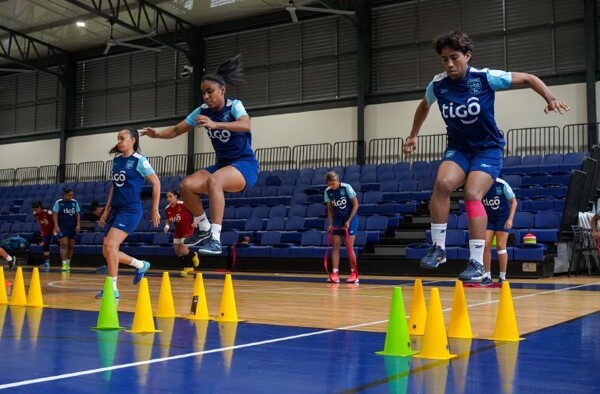 Panama Women's Futsal Team Heads to World Championship