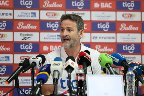 Panama's Coach Thomas Christiansen on Crucial Match vs Guatemala