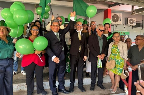 学者提议巴拿马大学科学学院的国际化发展