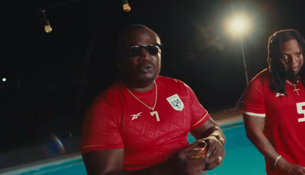 El Tuox defends his song "El Falador" from criticism